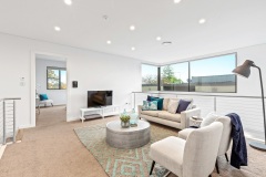 2-Charles-Lounge-upstairs-Web
