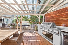1-Mawarra-Close-Forestville-Verandah1-Web